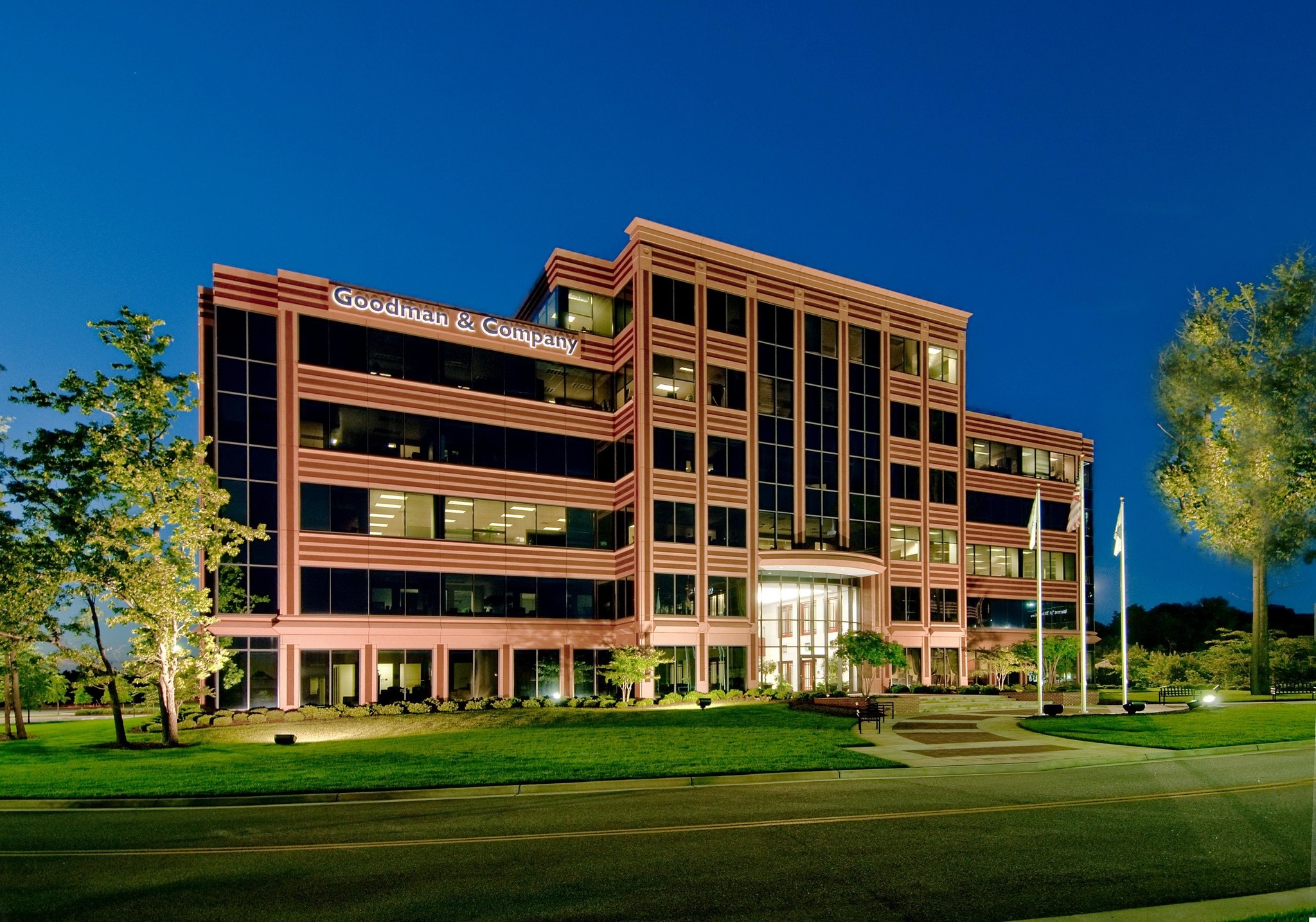 272 Bendix Rd, Virginia Beach, VA for Rent