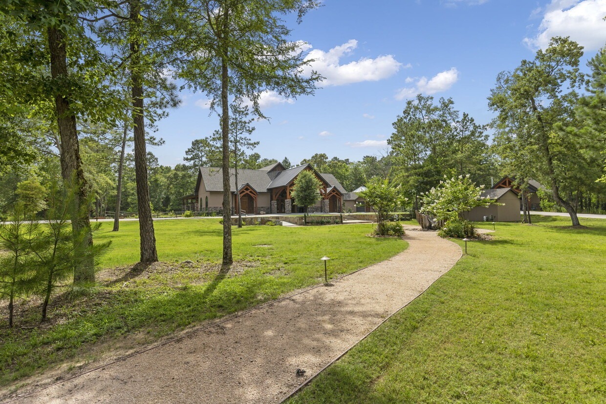 30663 Moore Rd, Magnolia, TX for Sale