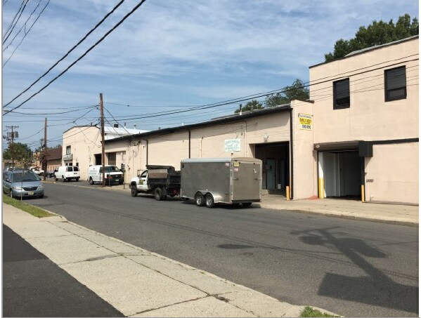 4-21 Banta Pl, Fair Lawn, NJ for Rent