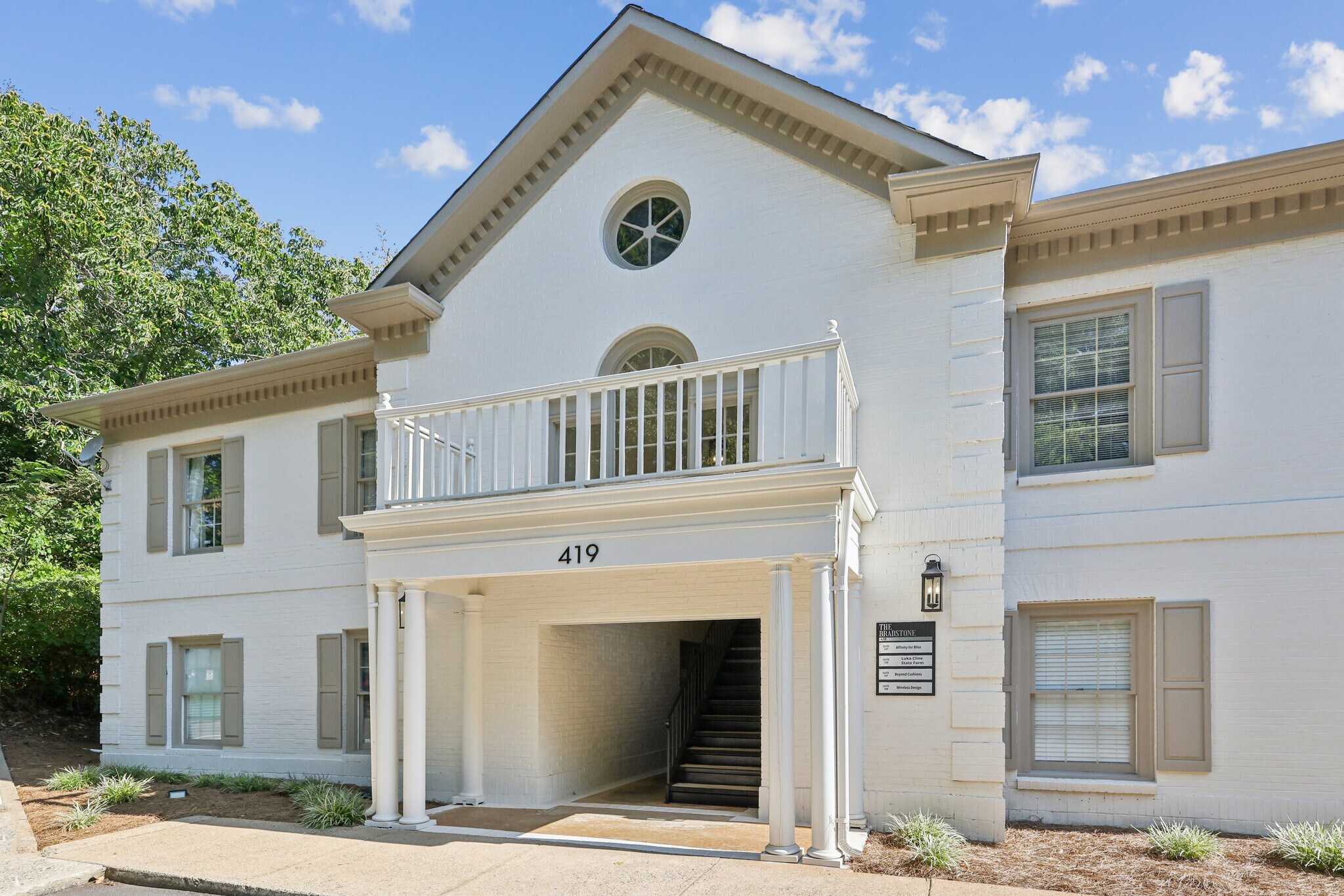 419 E Crossville Rd, Roswell, GA for Rent