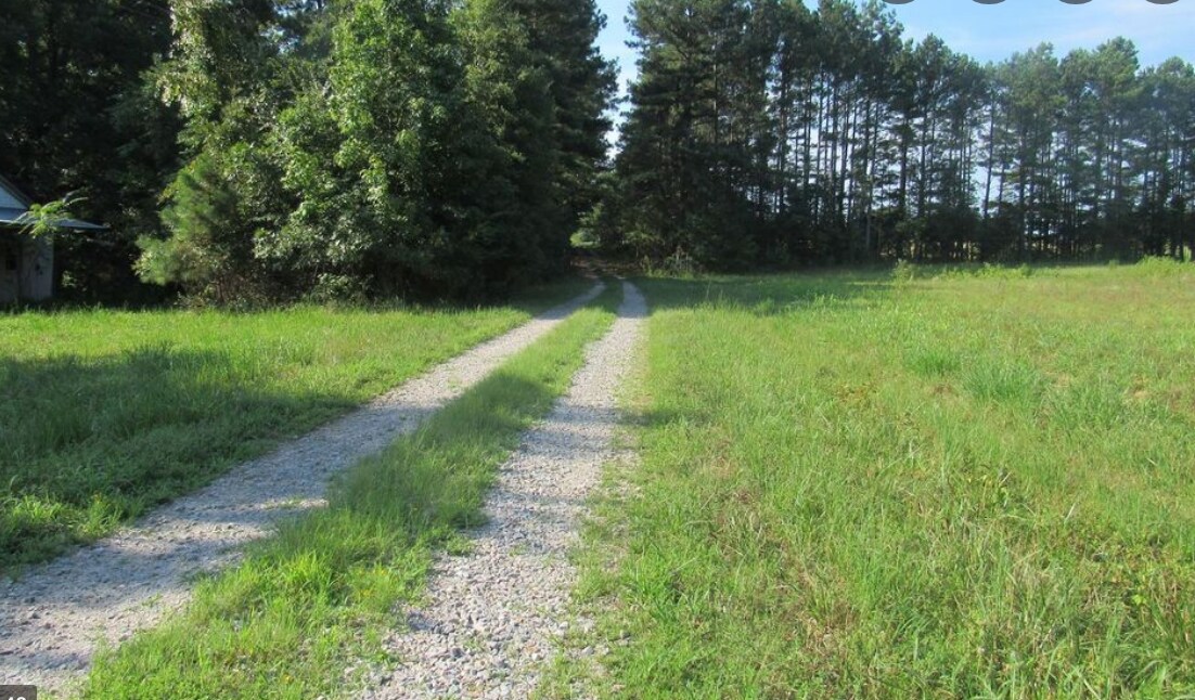122 Brick Yard Rd, Statesville, NC for Sale