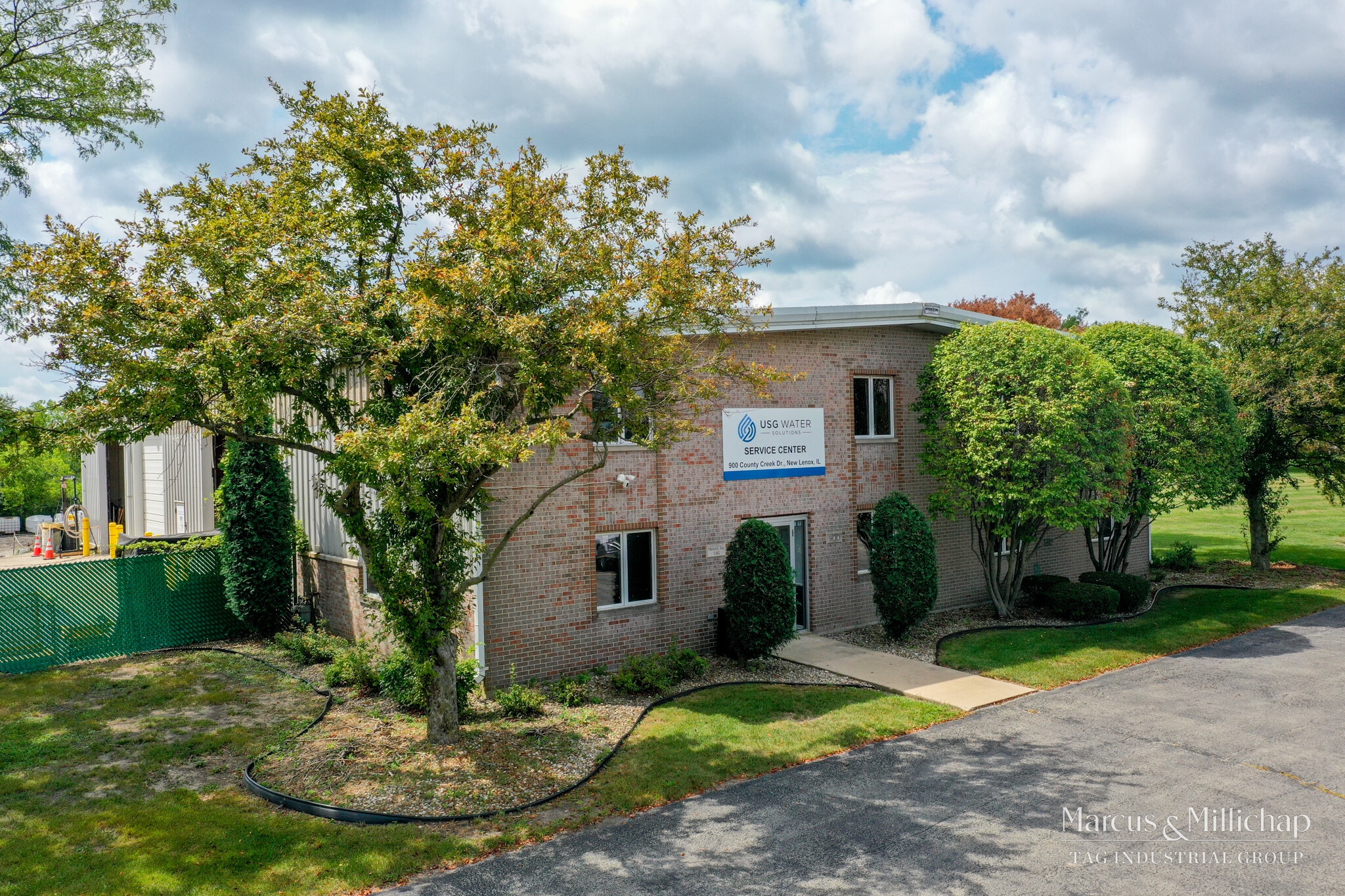 900 Country Creek Dr, New Lenox, IL for Sale