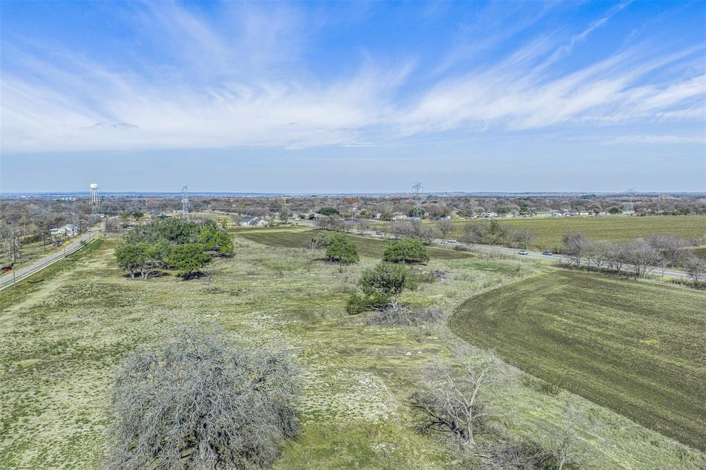 600 NW River rd, Martindale, TX for Sale