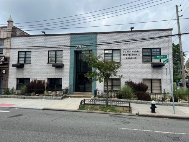 255-17 Northern Blvd, Little Neck, NY for Rent