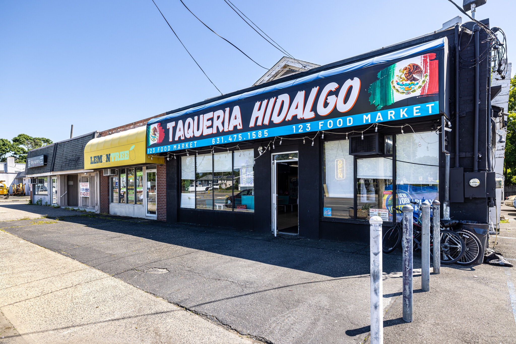 123 Medford Ave, Patchogue, NY for Sale