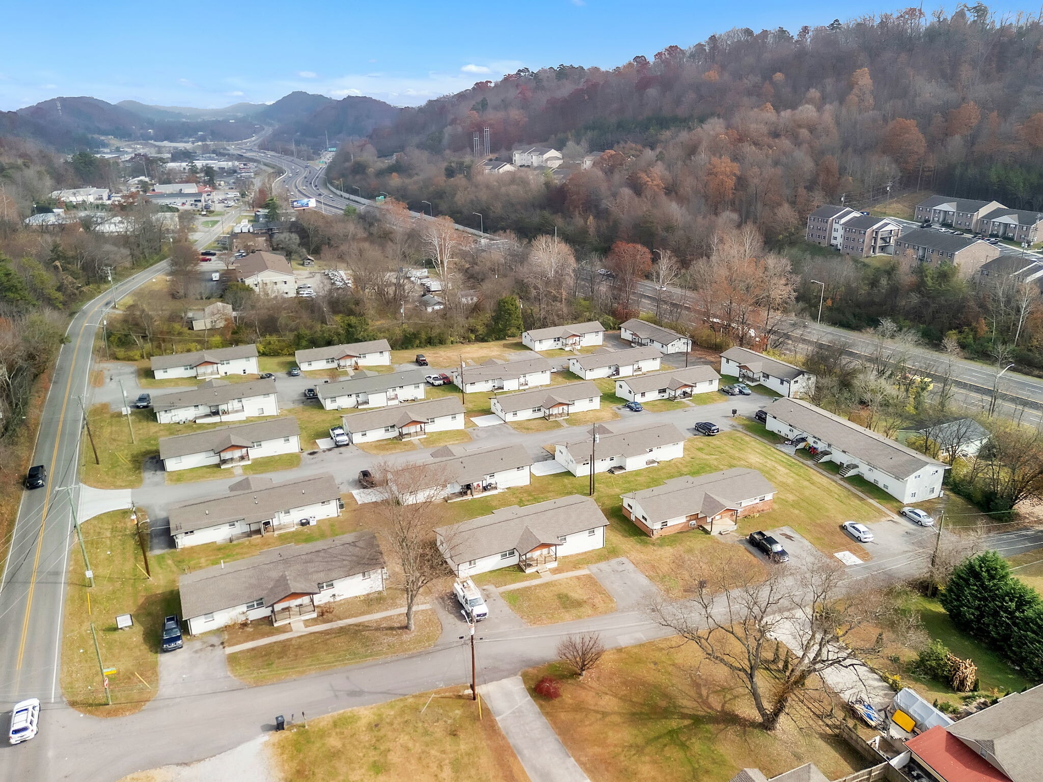 1900 Dutch Valley Dr, Knoxville, TN for Sale
