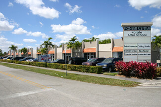 Homestead, FL Retail - 10-56 SE 4th Rd