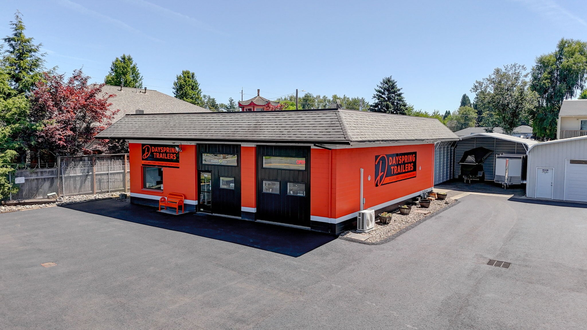 786 NE Burnside Rd, Gresham, OR for Sale