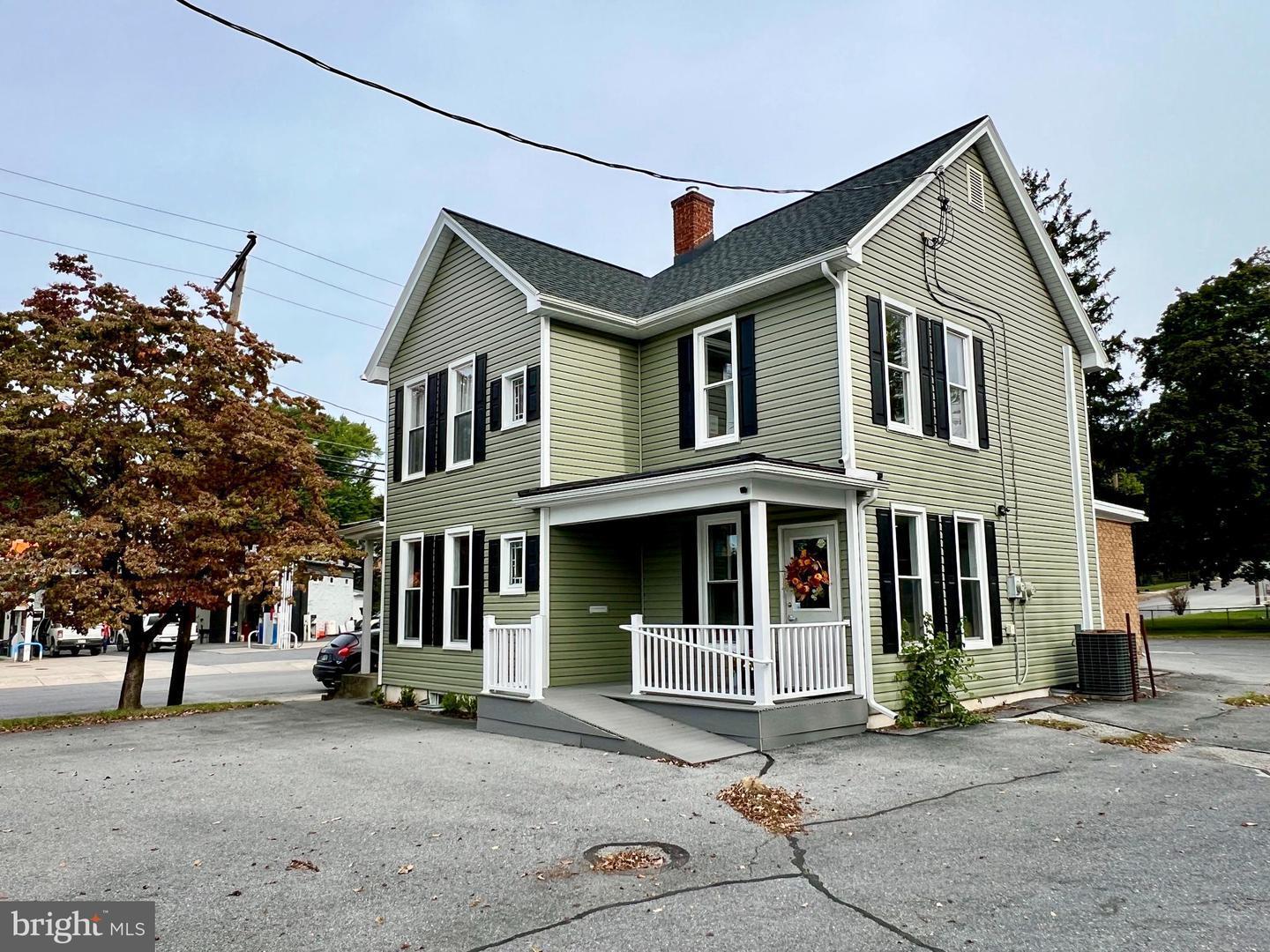 494 E King St, Shippensburg, PA for Sale