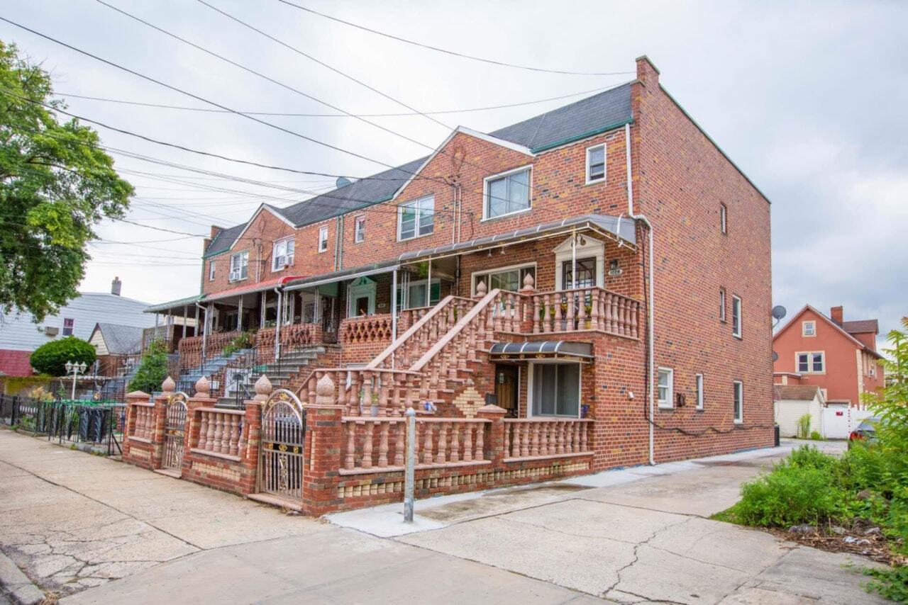 1034 E 95th St, Brooklyn, NY for Sale
