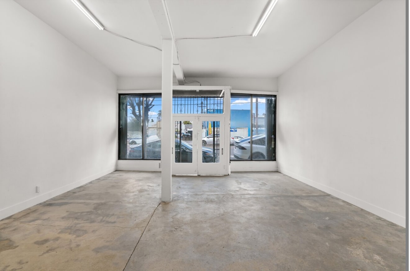 4860 W Adams Blvd, Los Angeles, CA for Rent