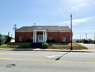 Fort Valley, GA Medical - 216 N Camellia Blvd
