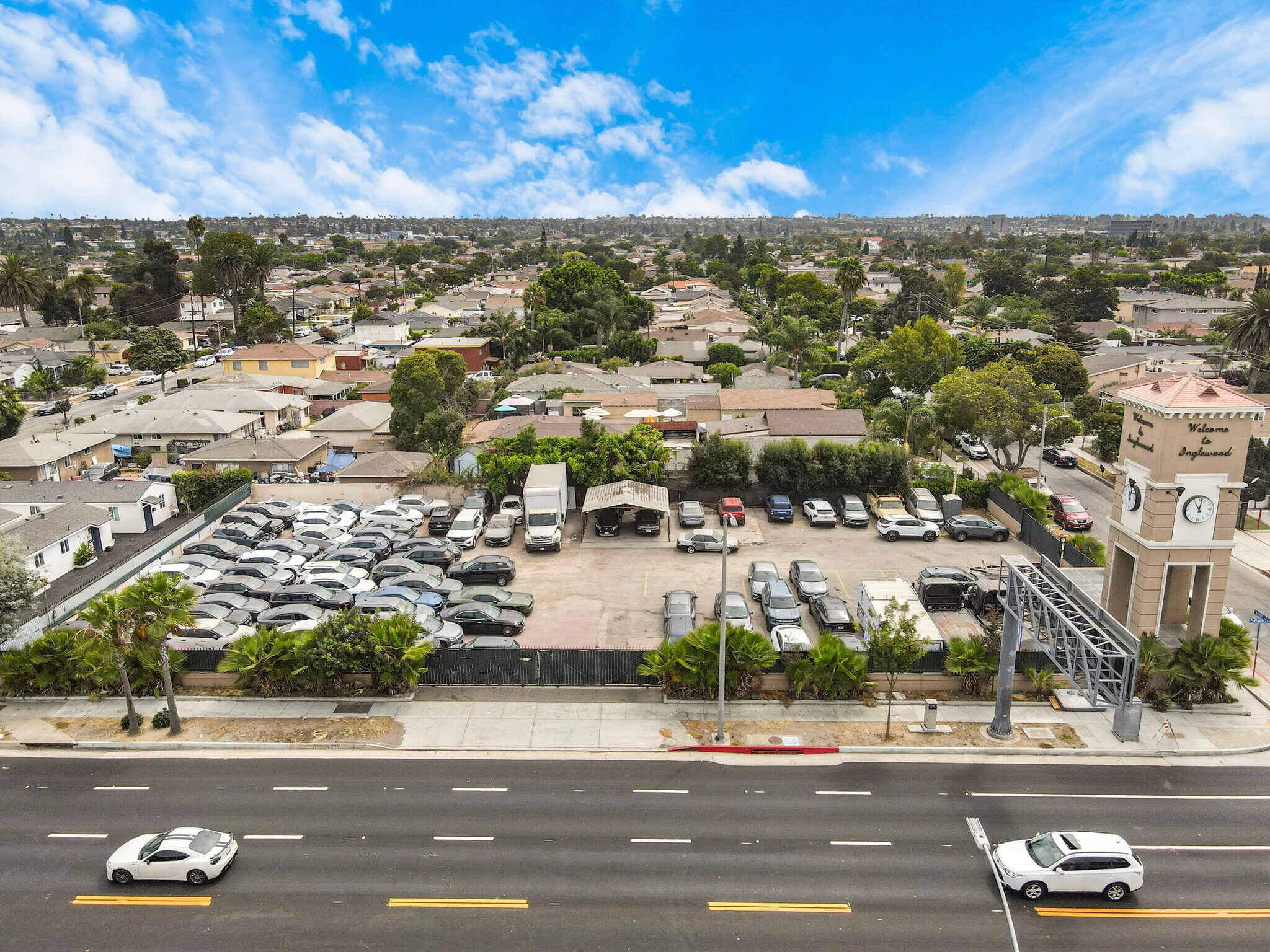 10914 S Prairie Ave, Inglewood, CA for Rent