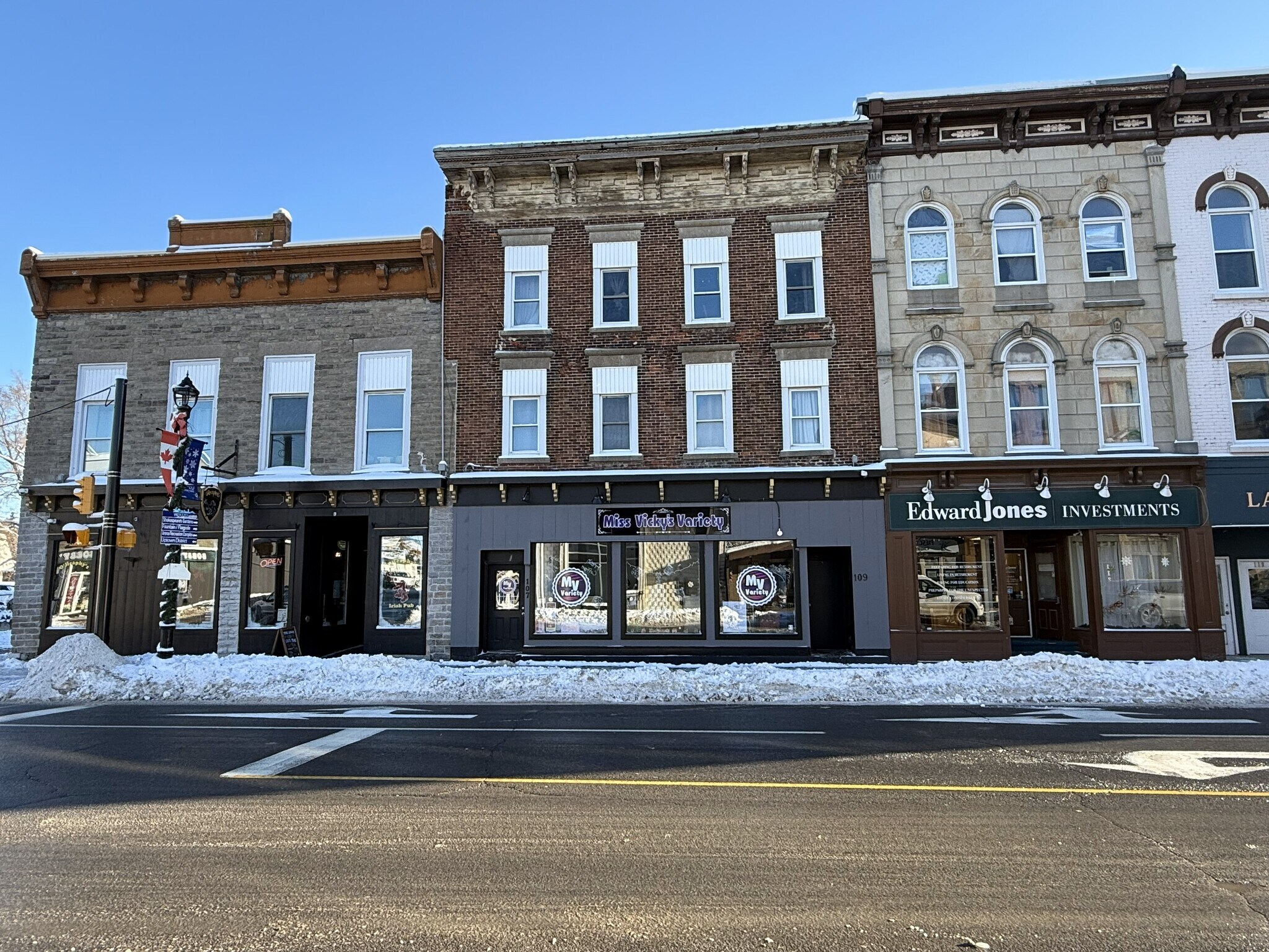 101 King St W, Prescott, ON for Sale