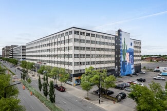 Montréal, QC Office/Retail - 99 Rue Chabanel O