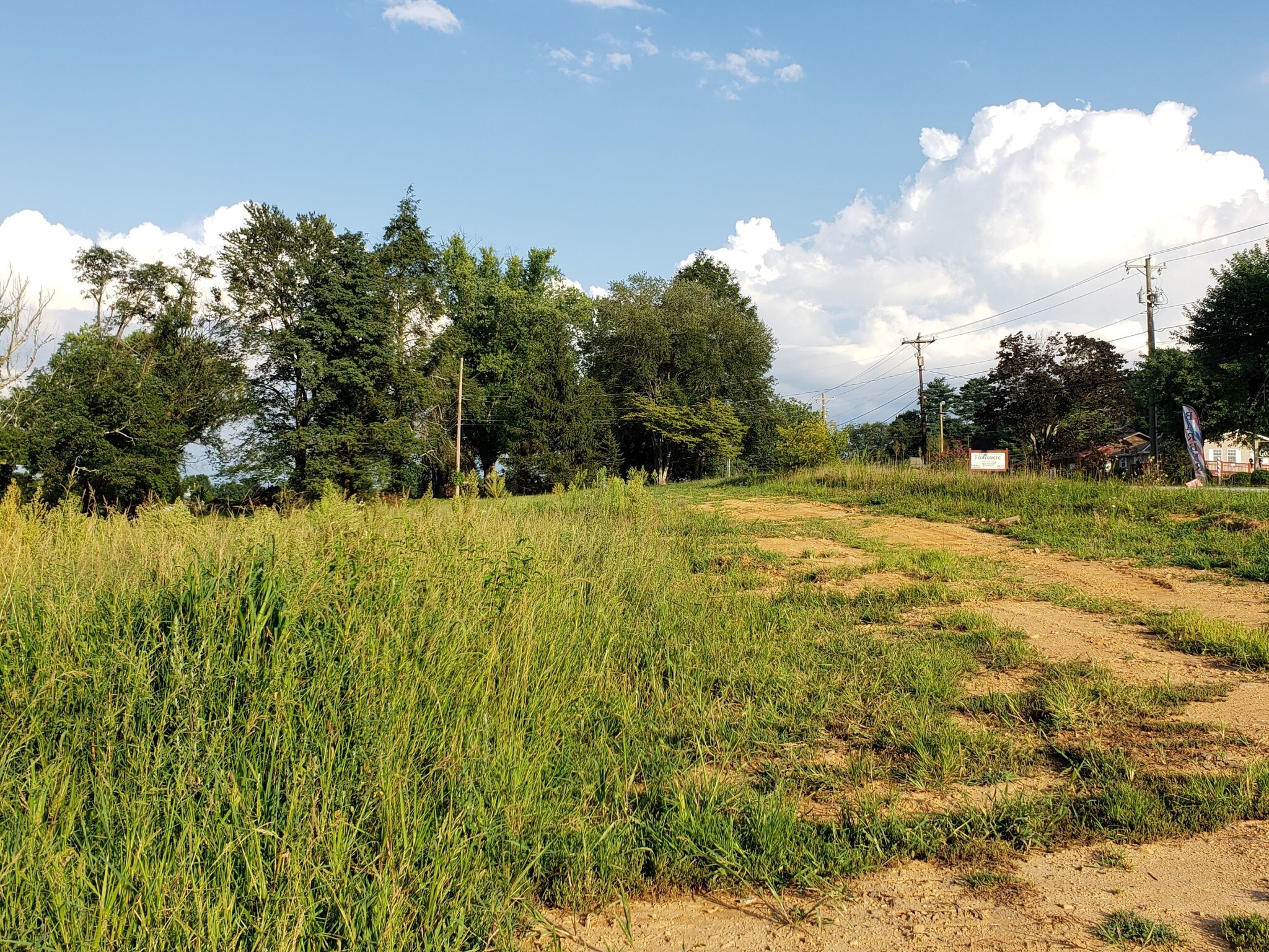 4165 Haywood Rd, Mills River, NC for Rent