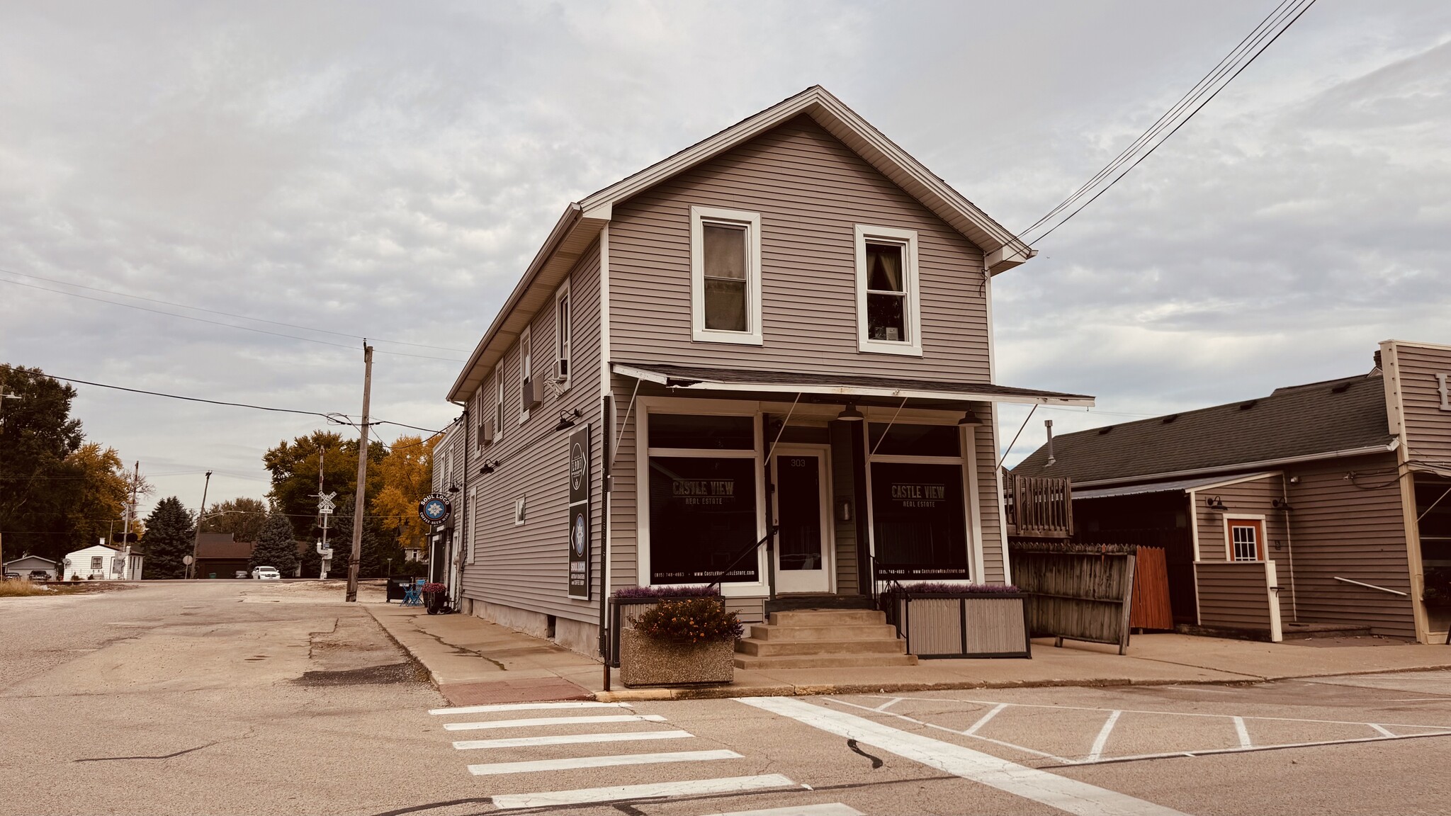 301-305 E Main St, Maple Park, IL for Sale