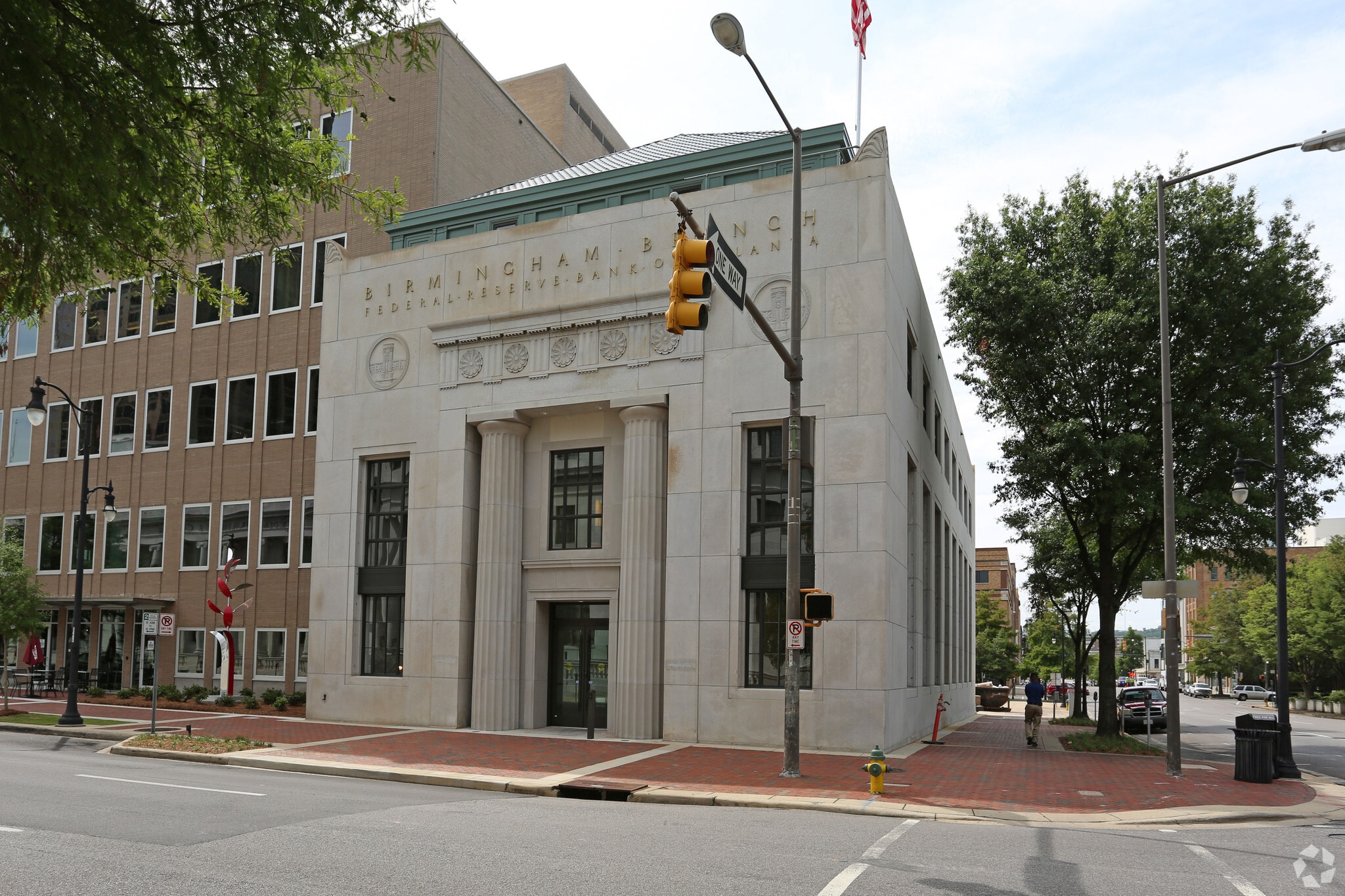 1801 5th Ave N Birmingham, AL 35203 Office Property for Lease on