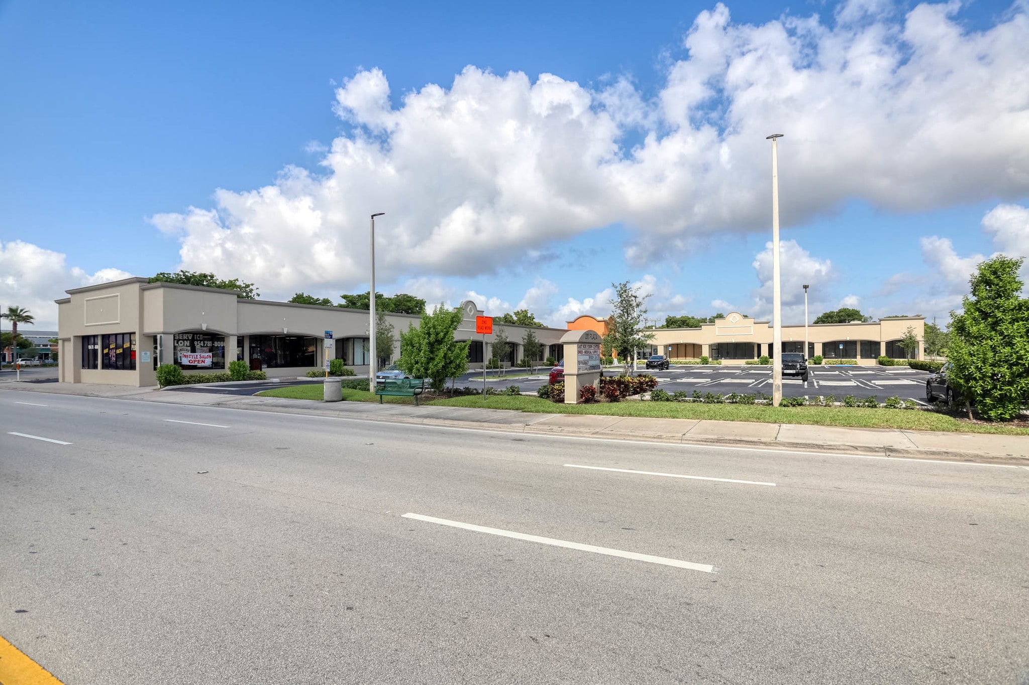 201-233 S Federal Hwy, Pompano Beach, FL for Rent