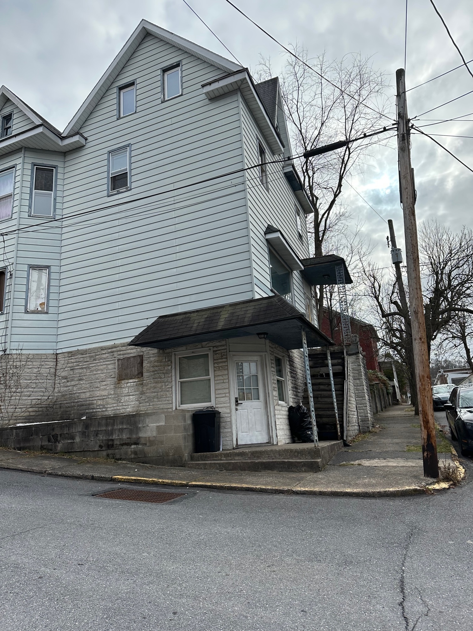 169 N Grant St, Shamokin, PA for Sale