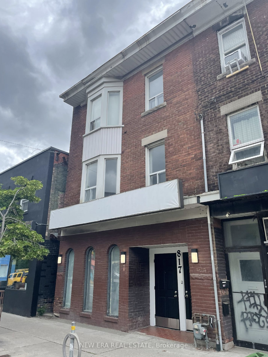 817 Bloor St W, Toronto, ON for Sale