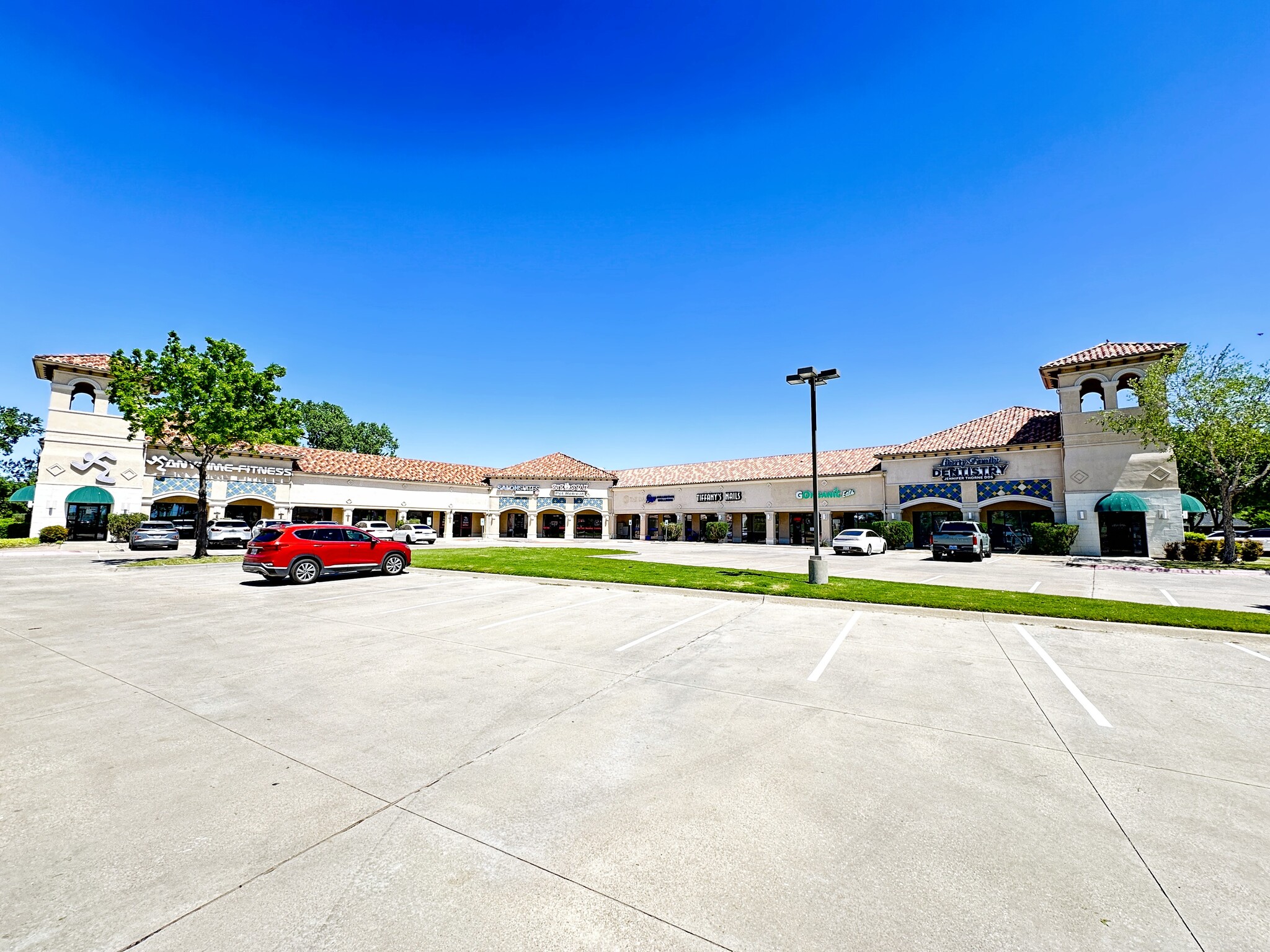 8300 Precinct Line Rd, Colleyville, TX for Rent