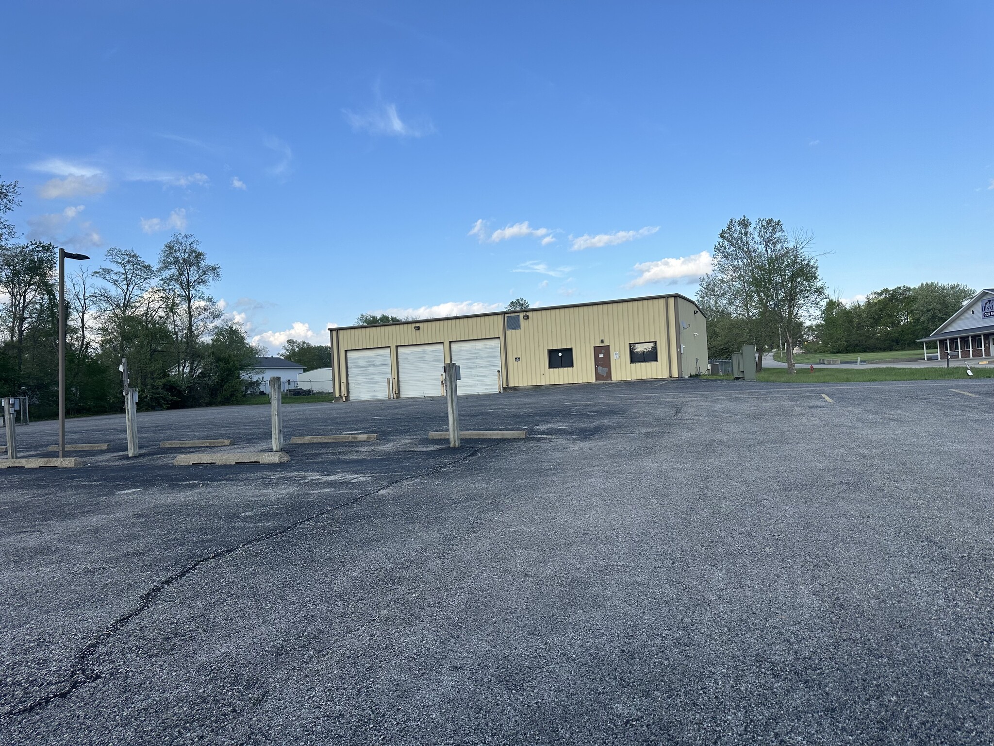 2311 Industrial Dr, Bedford, IN for Sale