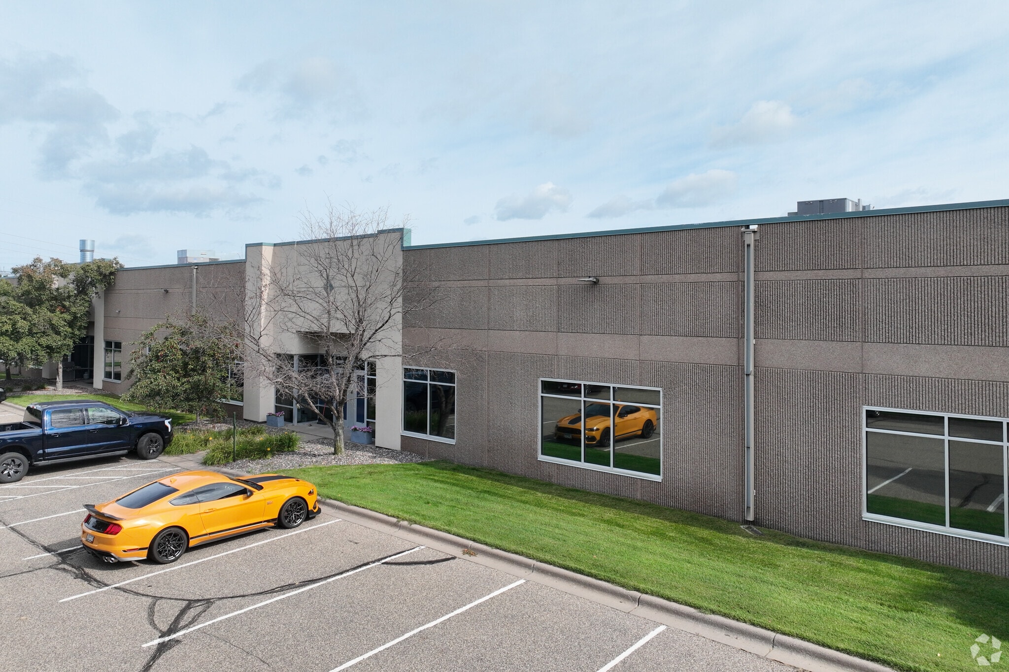 17834 Industrial Cir NW, Elk River, MN for Rent
