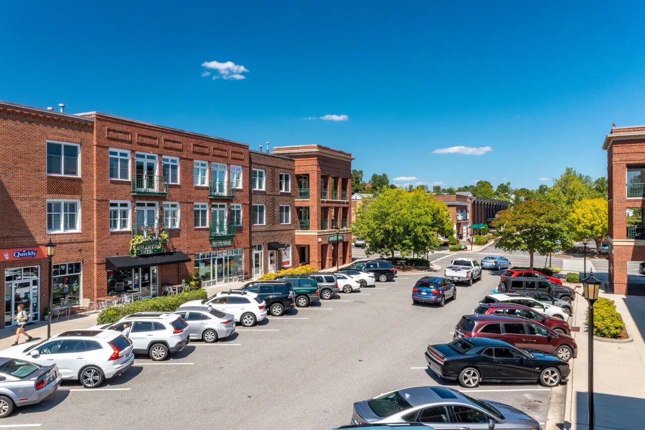 100 Meadowmont Village Ctr, Chapel Hill, NC for Rent