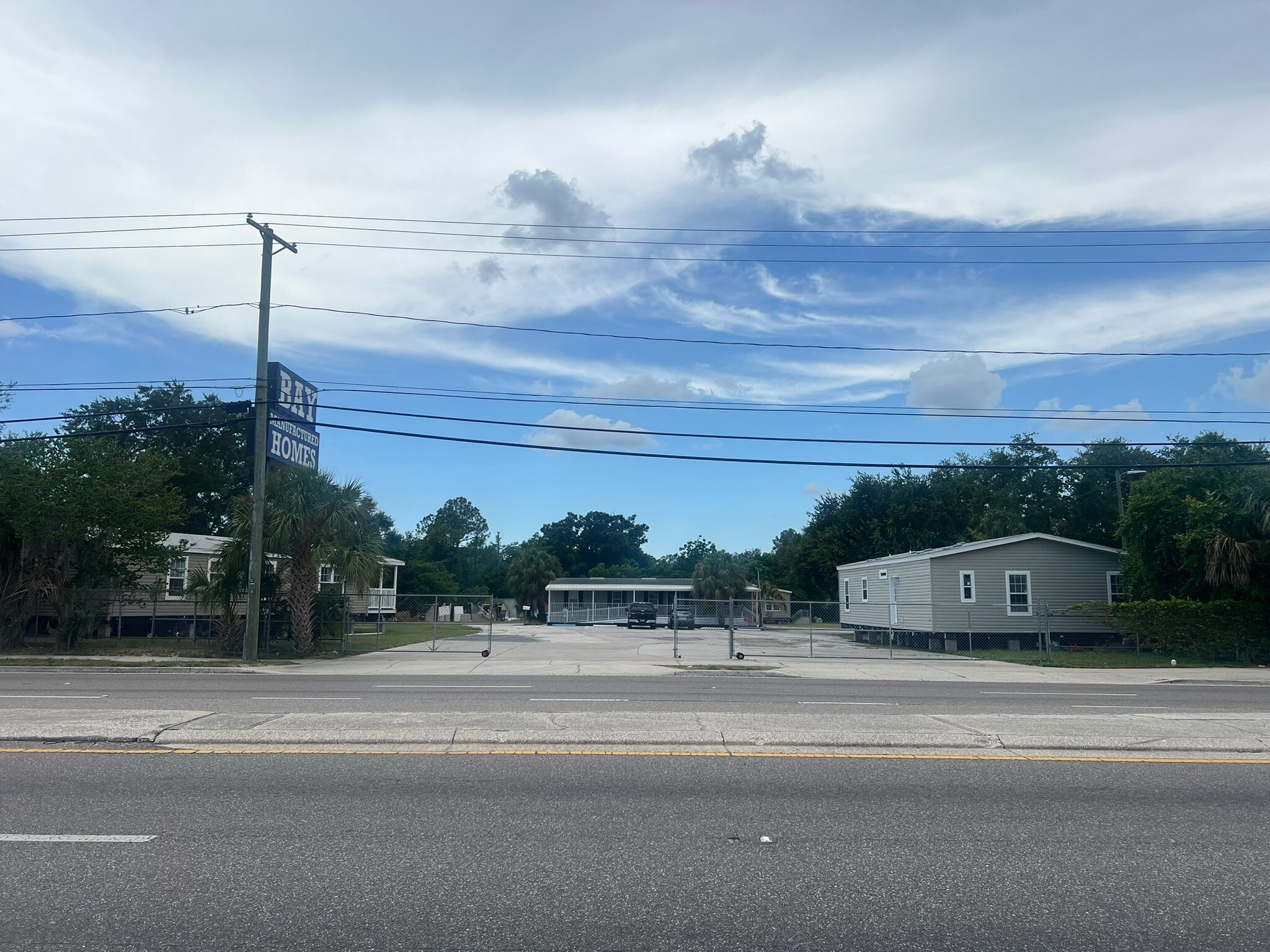 10916 N Nebraska Ave, Tampa, FL for Sale
