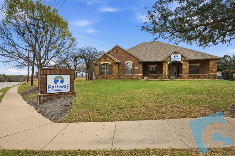 7956 Davis Blvd, North Richland Hills, TX for Sale