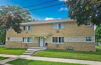 Milwaukee, WI Apartments - 6333 W Florist Ave