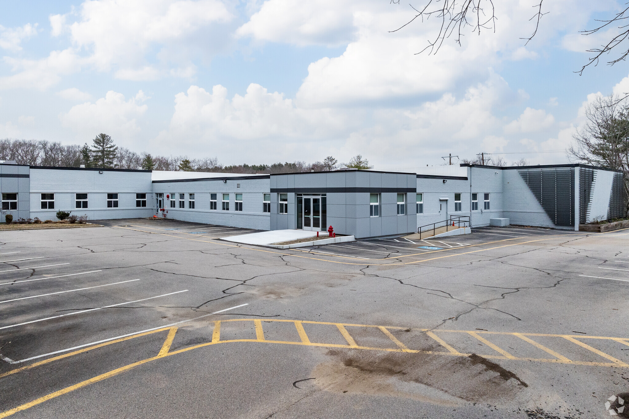 33 W Bacon St, Plainville, MA for Sale