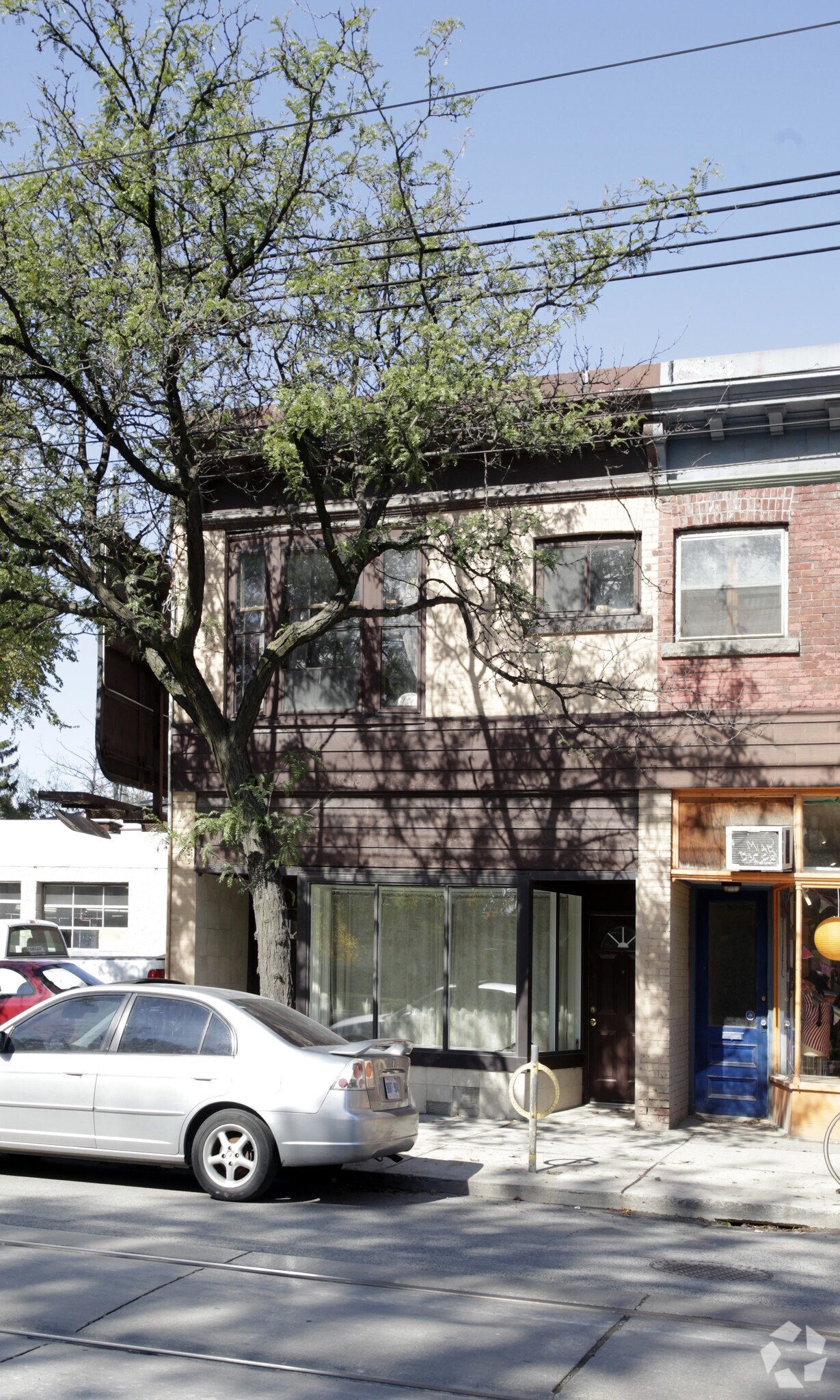 1052 Queen St W, Toronto, ON for Rent