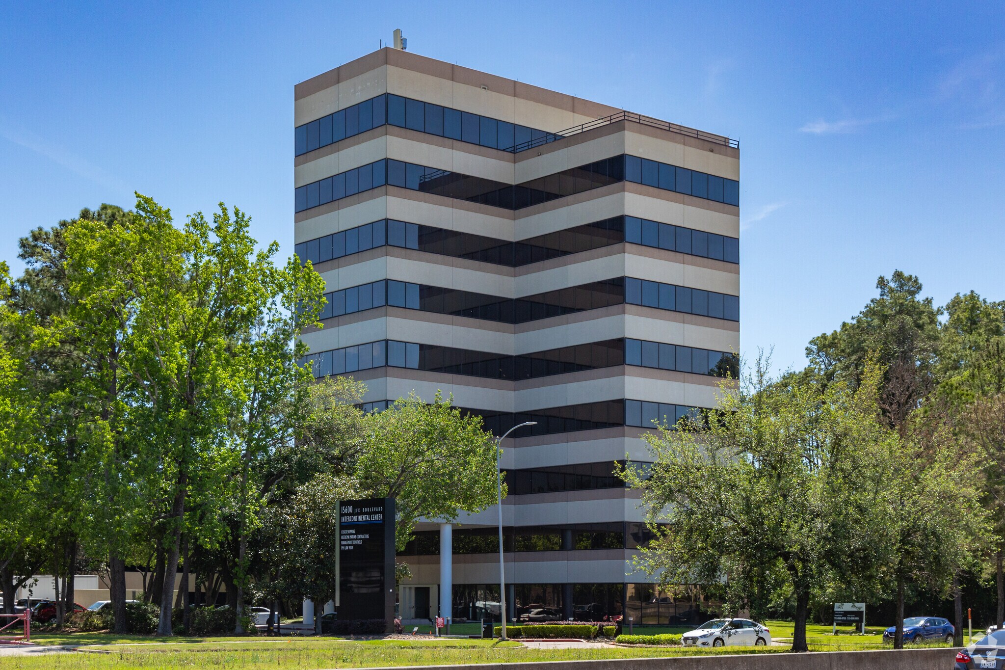 15600 John F Kennedy Blvd, Houston, TX for Rent