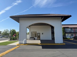Richland, WA Retail - 615 Jadwin Ave
