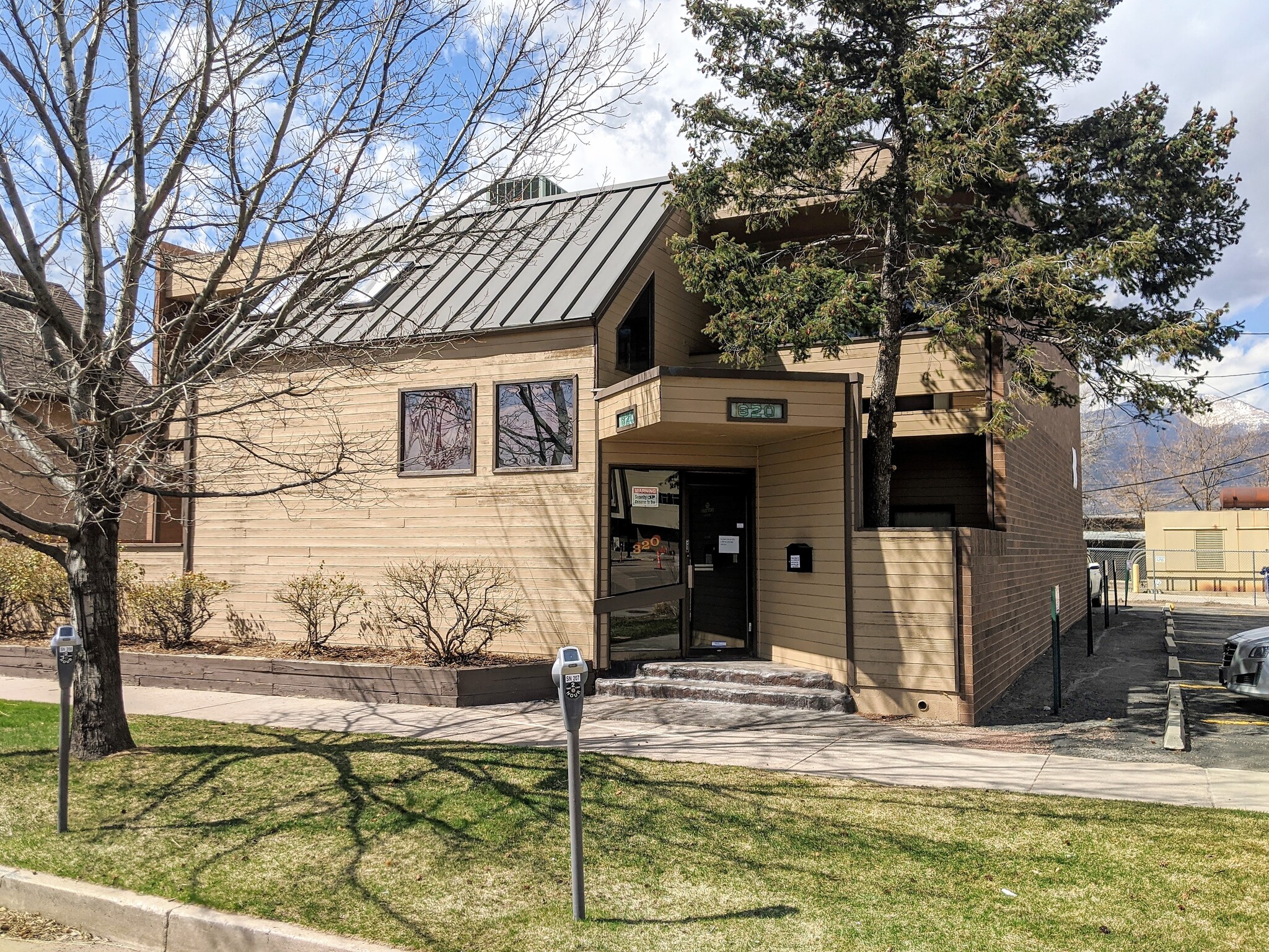 320 S Cascade Ave, Colorado Springs, CO for Rent