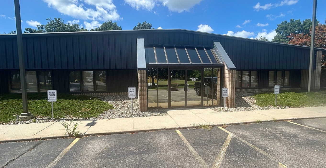 2831 Dexter Dr, Elkhart, IN for Rent