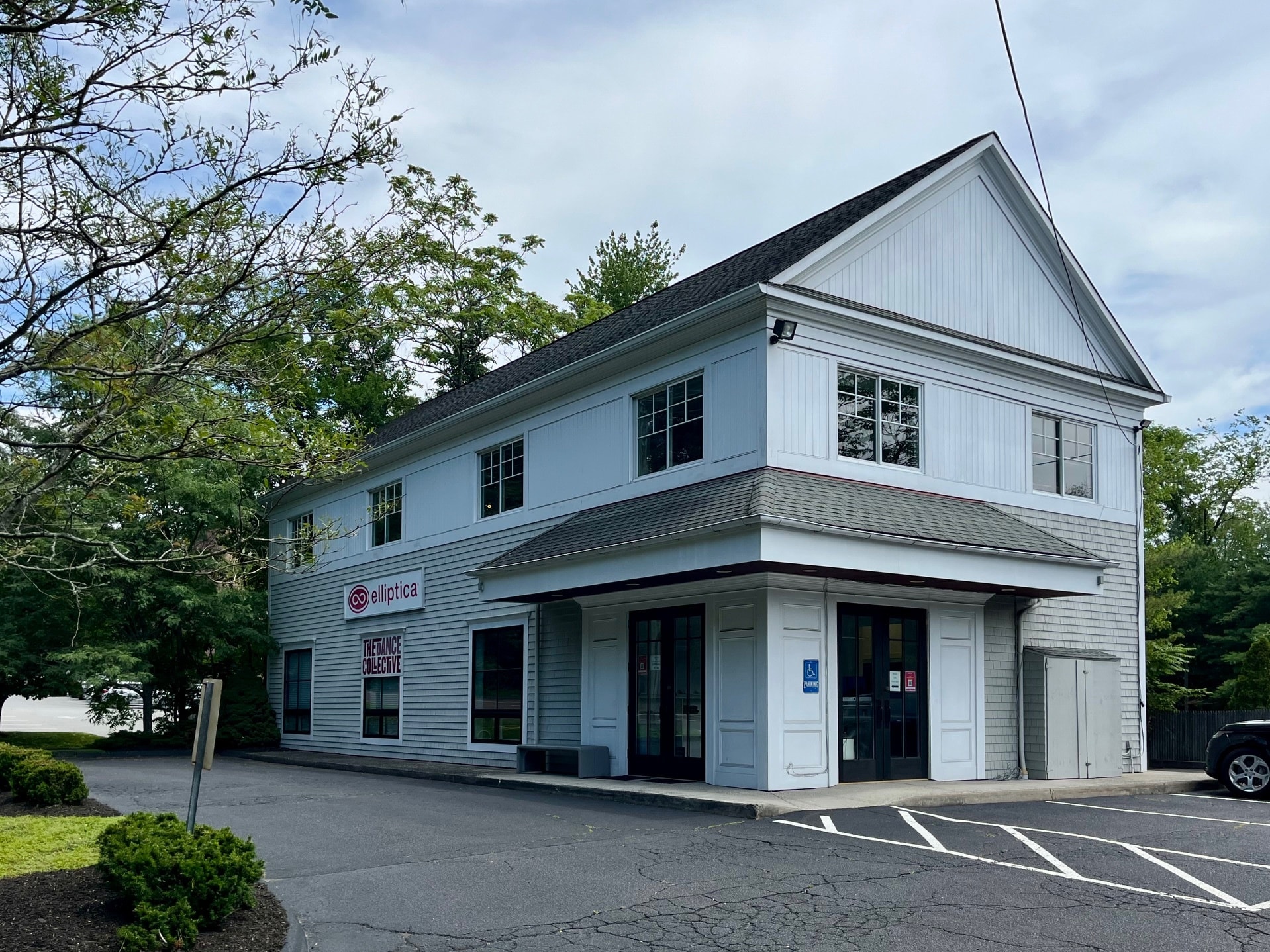 345 Post Rd W, Westport, CT for Rent