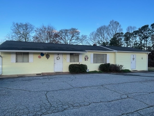 140 Schoolyard Rd, Boiling Springs, SC for Sale