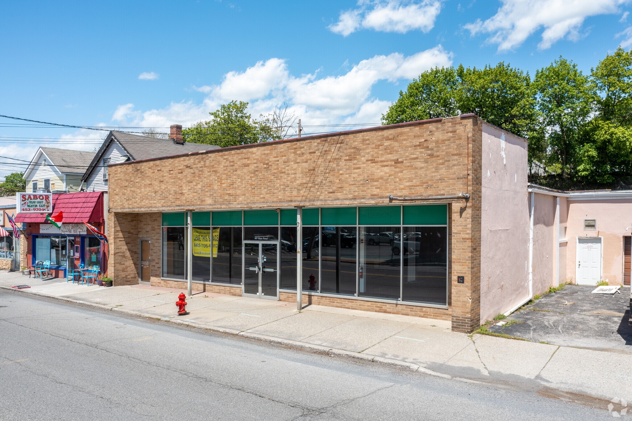 807 Main St, Poughkeepsie, NY for Rent