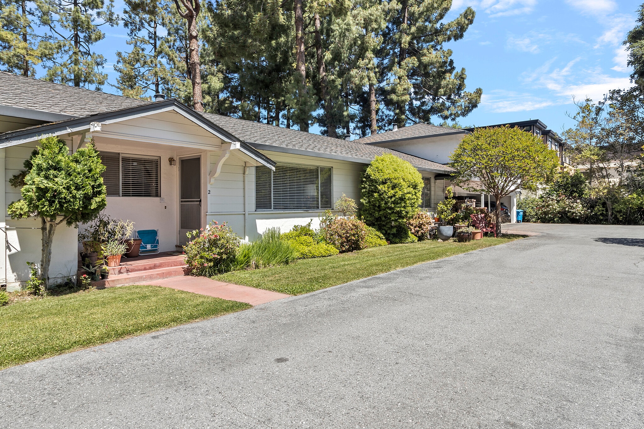 1308 Hoover St, Menlo Park, CA for Sale
