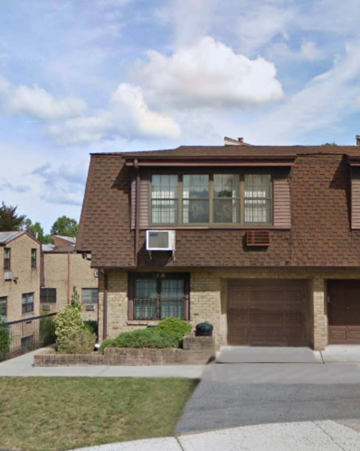6119 232nd St, Oakland Gardens, NY for Sale