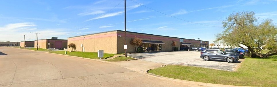 2601-2621 Aero Dr, Grand Prairie, TX for Rent