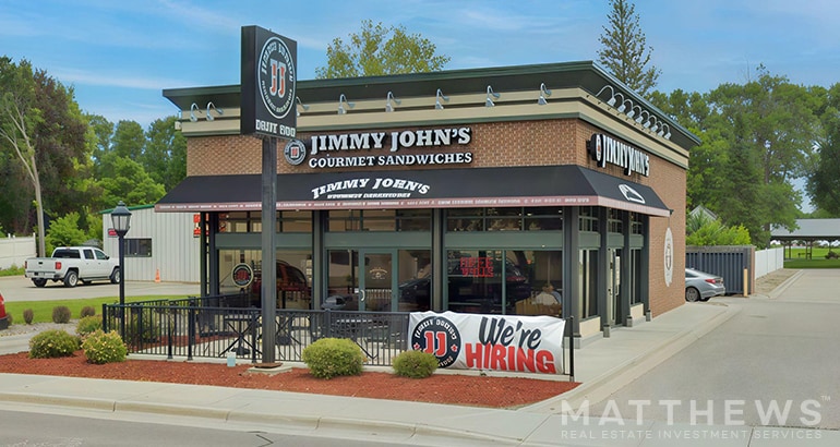 1017 1st St S, Willmar, MN for Sale