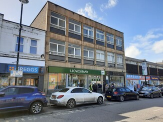 Batley, WYK Retail - Commercial Street