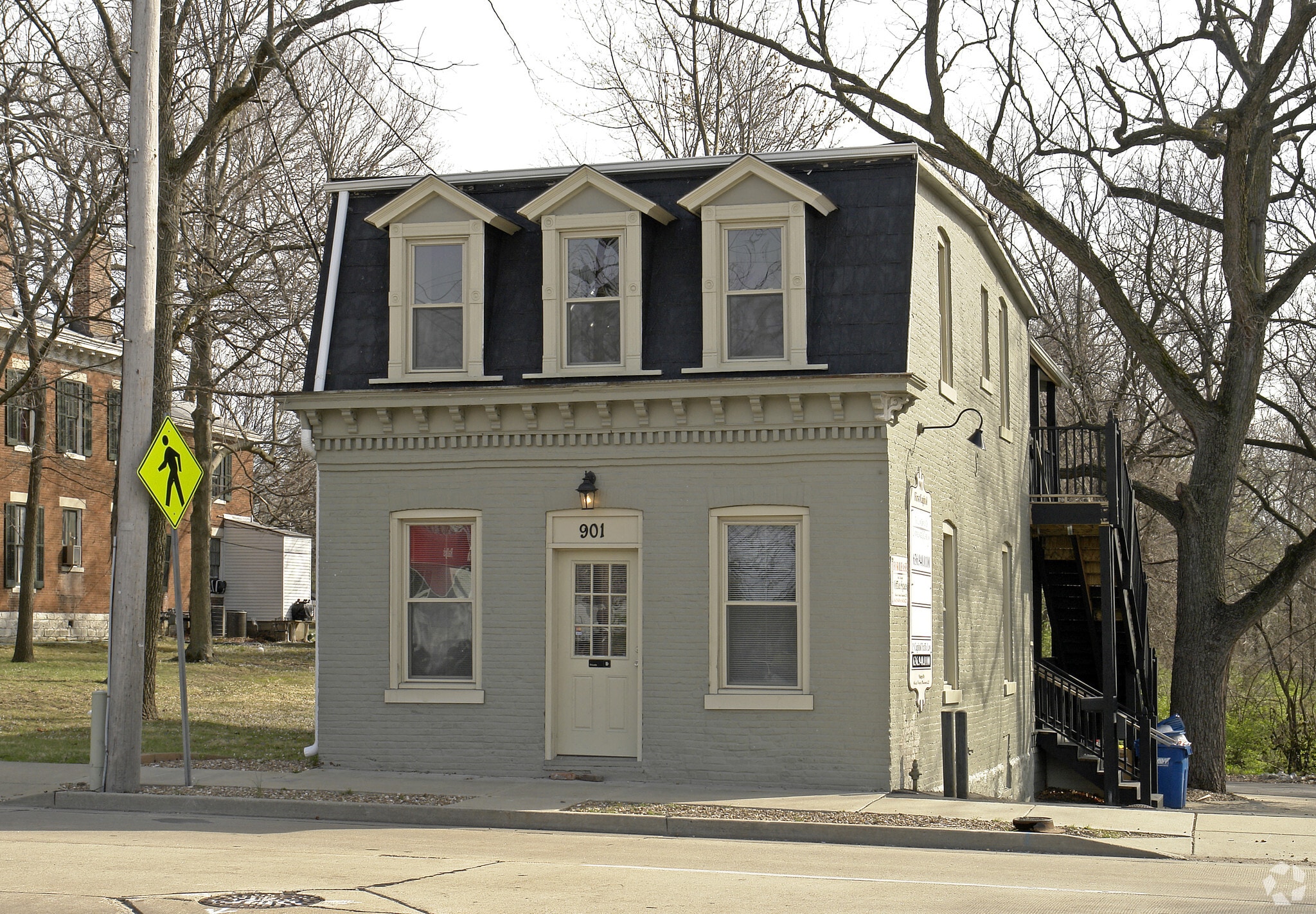 901 First Capitol Dr Saint Charles, MO 63301 Office Property for