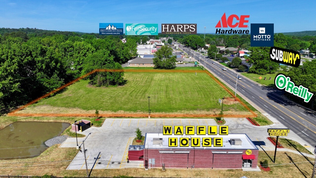2111 W Beebe Capps Expy, Searcy, AR for Sale