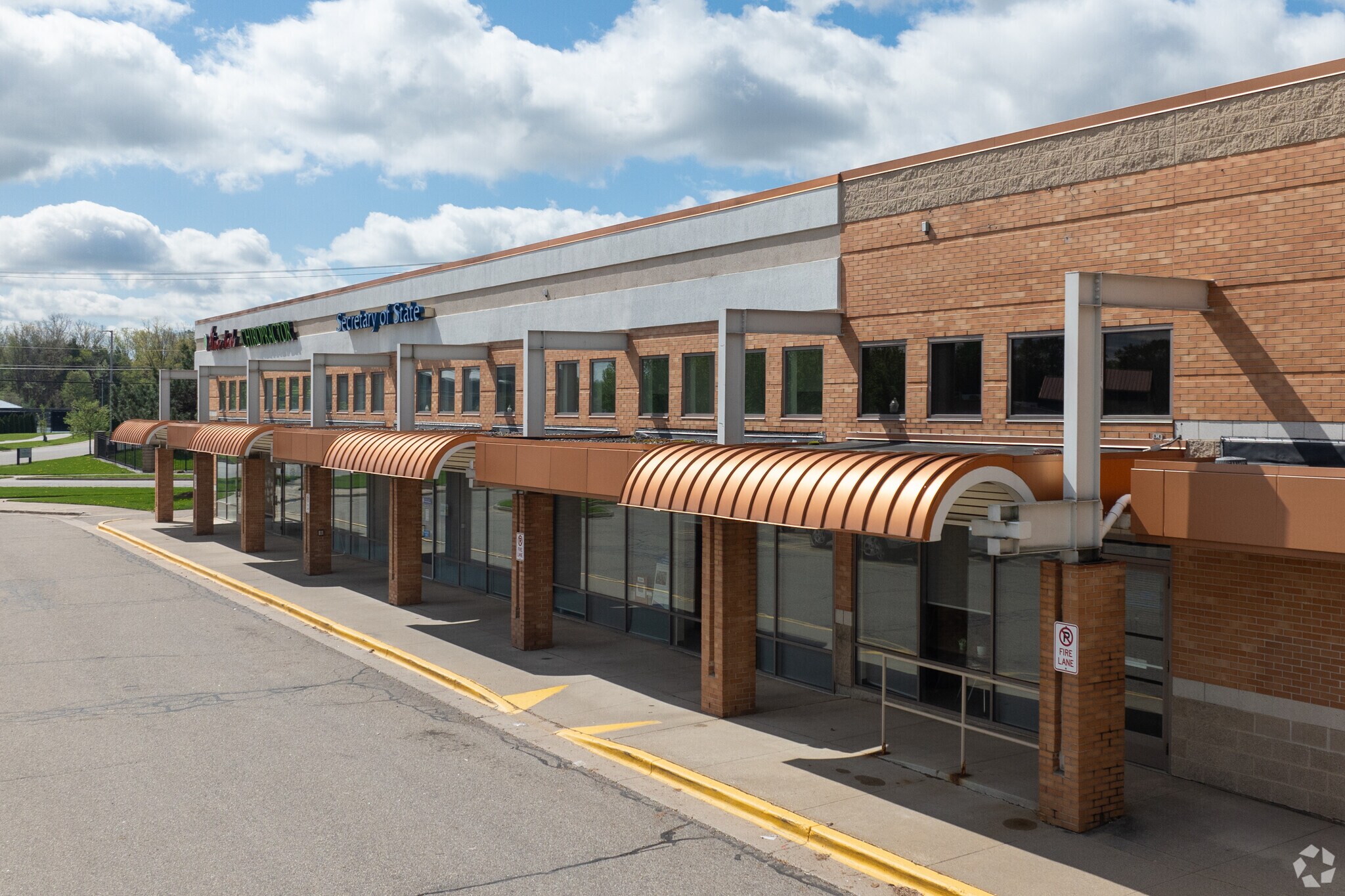 5221 Cherry Ave Hudsonville, MI 49426 Retail Property for Lease on