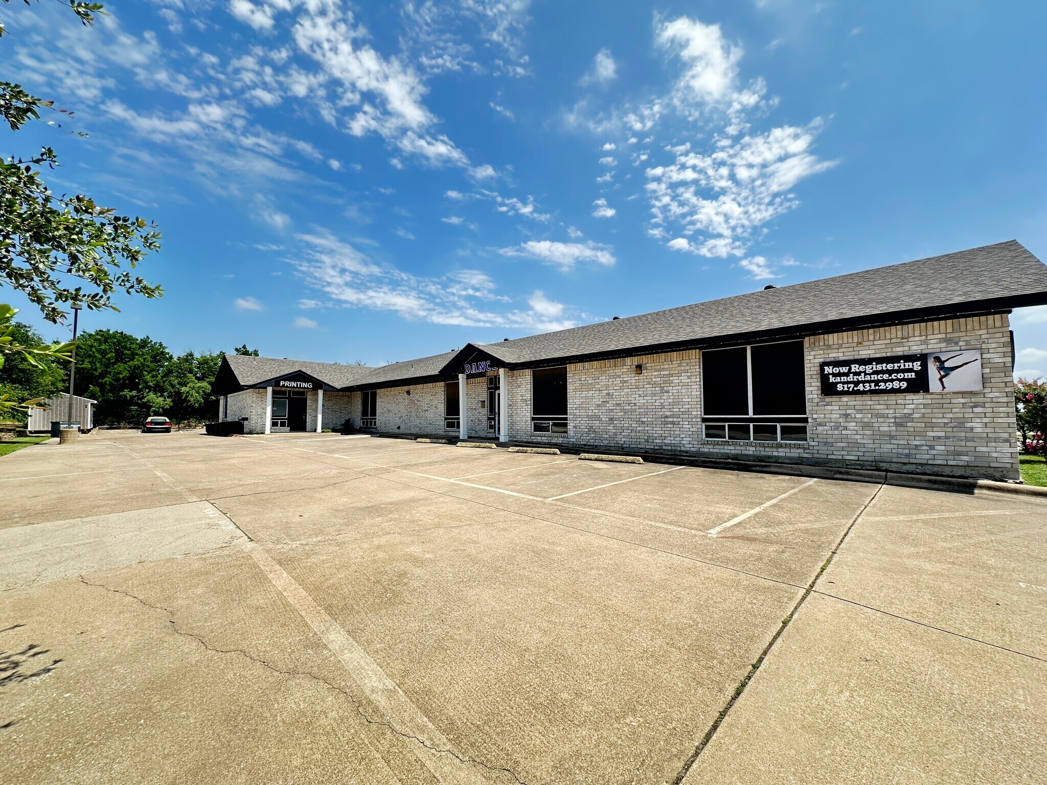 1337 S Main St, Keller, TX for Sale